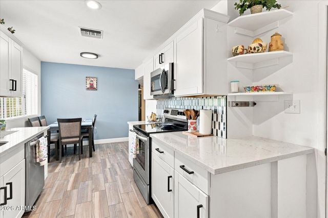5218 E Covina Road, Mesa, AZ 85205