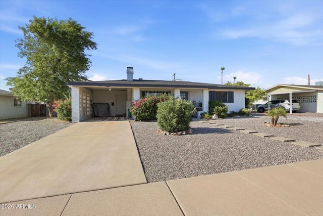 5218 E Covina Road, Mesa, AZ 85205