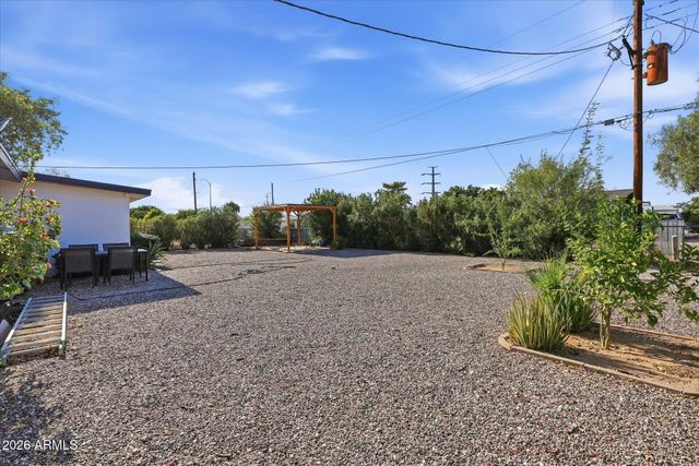 5218 E Covina Road, Mesa, AZ 85205