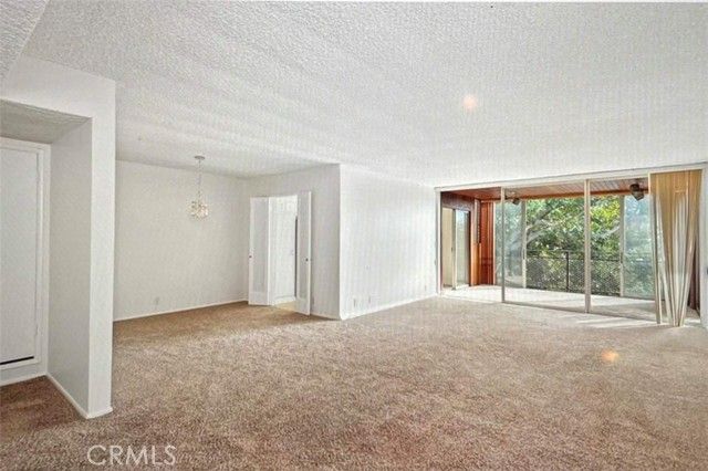 289 S Barrington Avenue A311, Los Angeles, CA 90049