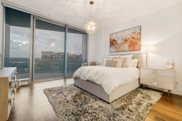 3130 N Harwood Street 702, Dallas, TX 75201