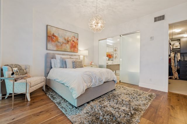 3130 N Harwood Street 702, Dallas, TX 75201