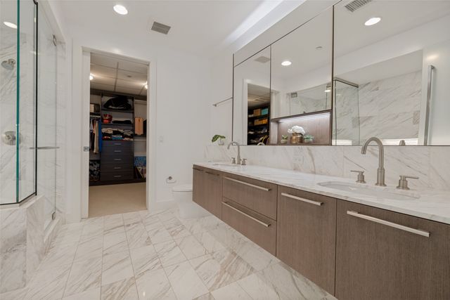 3130 N Harwood Street 702, Dallas, TX 75201