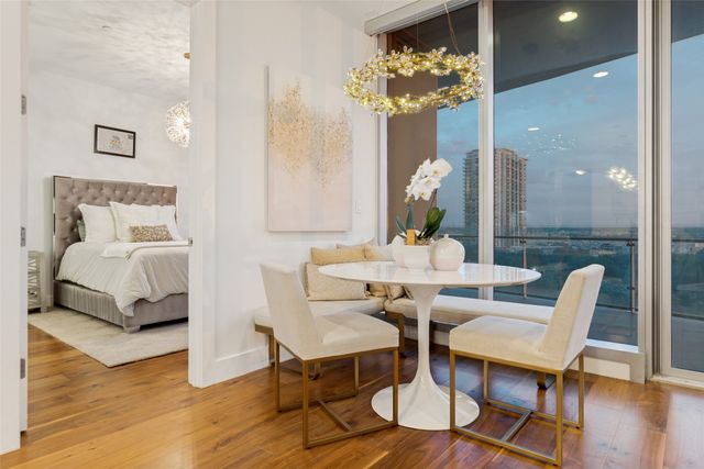 3130 N Harwood Street 702, Dallas, TX 75201