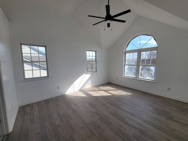 733 Pinnacle Court, Lexington, KY 40515