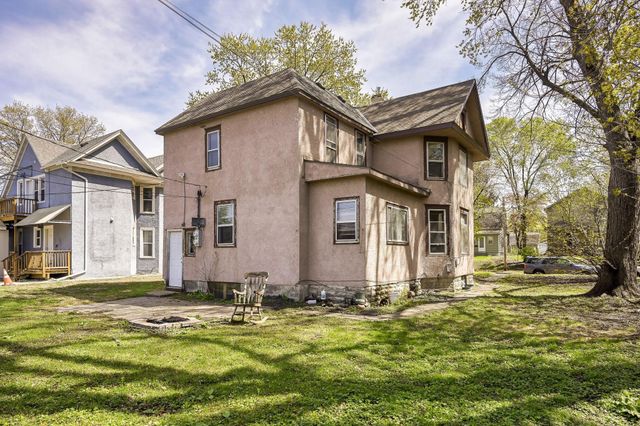 1097 22nd Avenue SE, Minneapolis, MN 55414