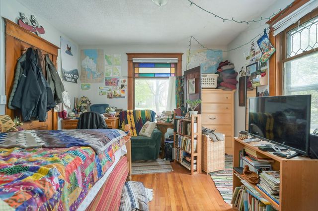 1097 22nd Avenue SE, Minneapolis, MN 55414