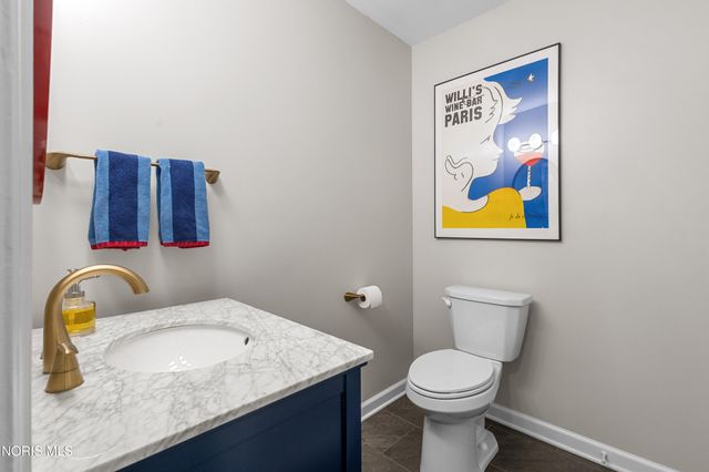 4615 Brookside Road, Ottawa Hills, OH 43615