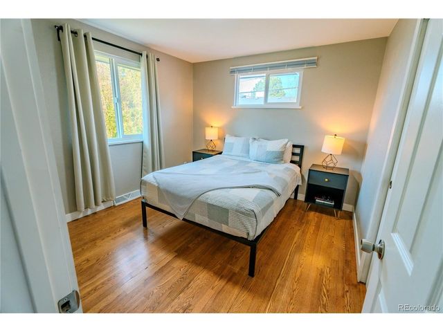 5643 W 67th Ave, Arvada, CO 80003