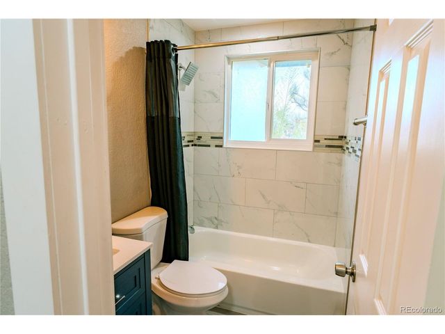 5643 W 67th Ave, Arvada, CO 80003