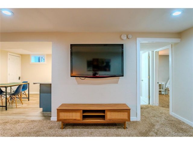 5643 W 67th Ave, Arvada, CO 80003