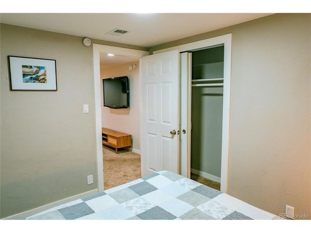 5643 W 67th Ave, Arvada, CO 80003