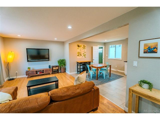 5643 W 67th Ave, Arvada, CO 80003