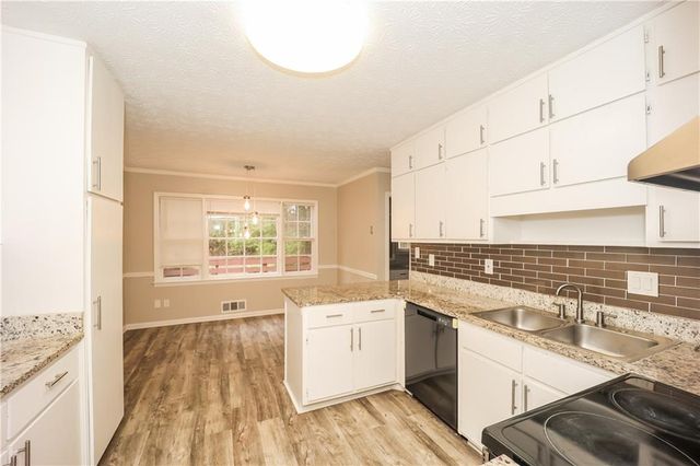 535 Westbridge Drive, Fayetteville, GA 30214
