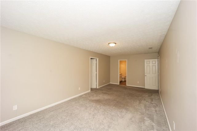 535 Westbridge Drive, Fayetteville, GA 30214