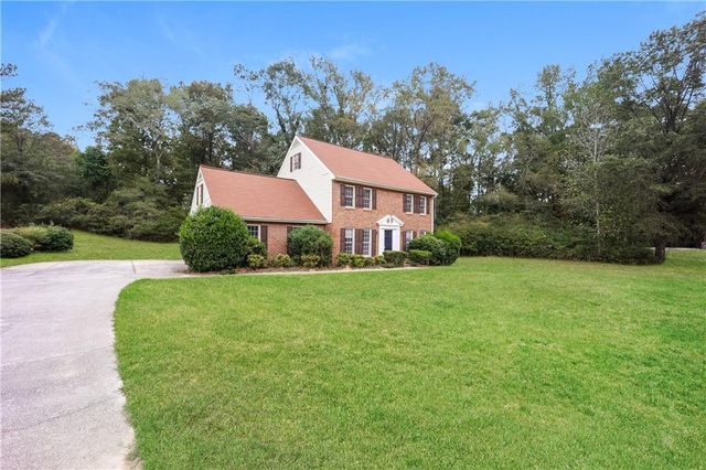 535 Westbridge Drive, Fayetteville, GA 30214