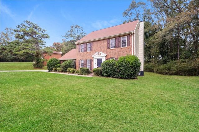 535 Westbridge Drive, Fayetteville, GA 30214