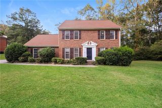 535 Westbridge Drive, Fayetteville, GA 30214