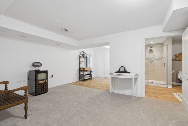 2067 Edgeview Drive, New Lenox, IL 60451