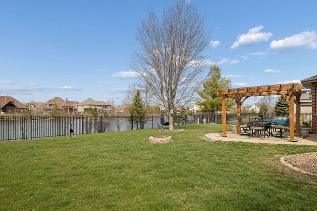 2067 Edgeview Drive, New Lenox, IL 60451