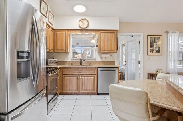 26927 FOREST HILLS STREET, Leesburg, FL 34748