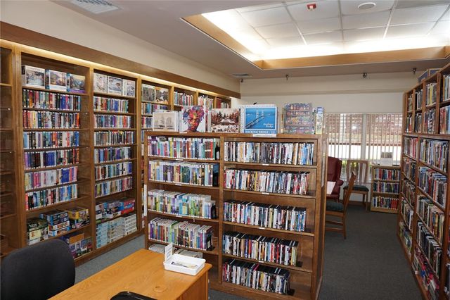 26927 FOREST HILLS STREET, Leesburg, FL 34748