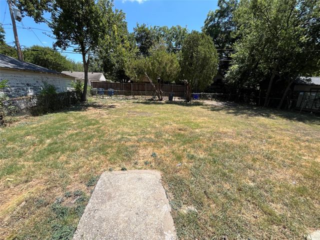 11302 Stallcup Drive, Dallas, TX 75228