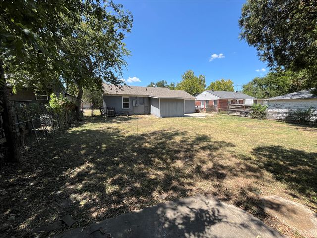 11302 Stallcup Drive, Dallas, TX 75228