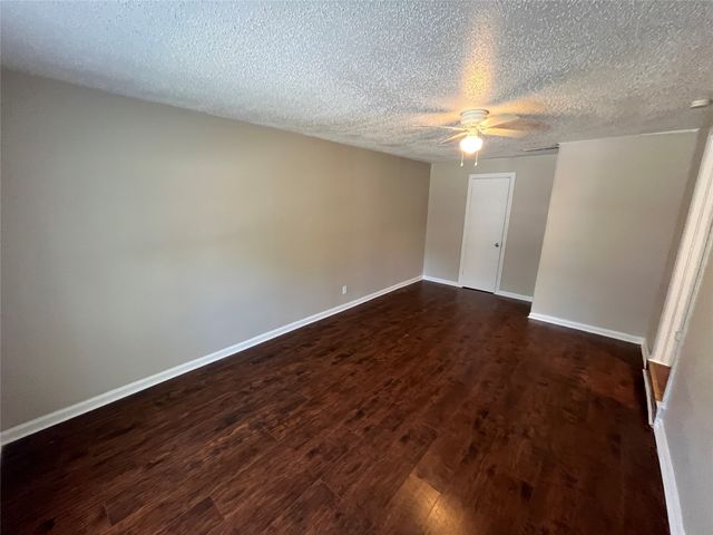 11302 Stallcup Drive, Dallas, TX 75228