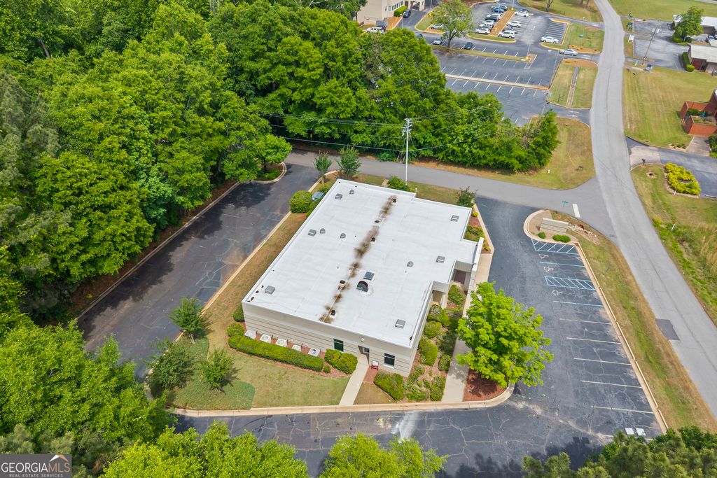 440 Hillcrest Drive EXECUTIVE OFFICE 2, Commerce, GA 30529 — photo 4