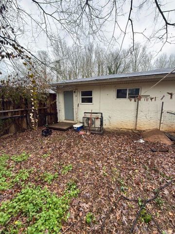 706 W 47th Street A, Chattanooga, TN 37410