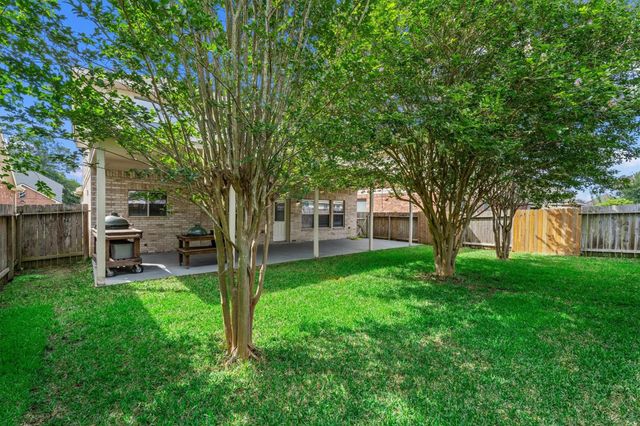 4927 Forest Hurst Drive, Spring, TX 77373