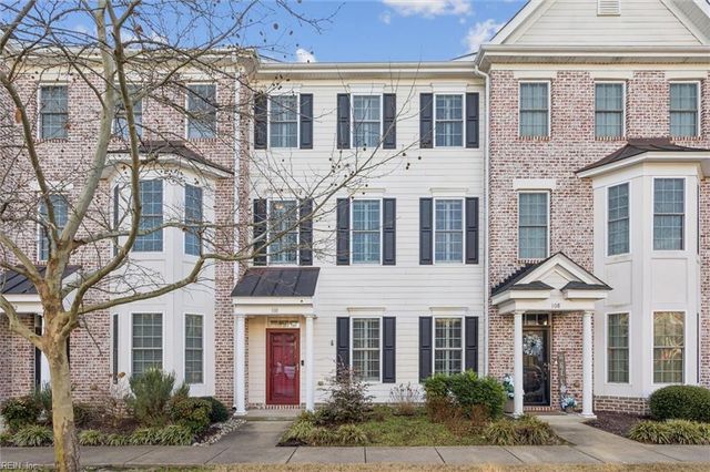 110 Peyton Randolph DR, Yorktown, VA 23692