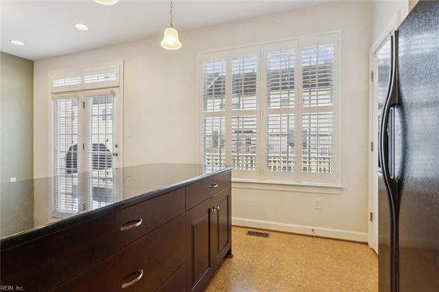 110 Peyton Randolph DR, Yorktown, VA 23692