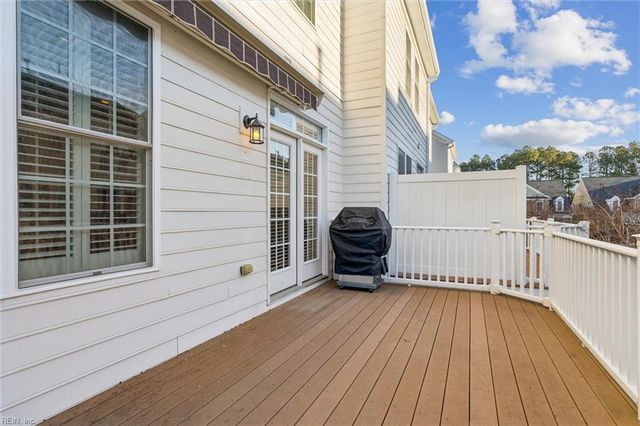 110 Peyton Randolph DR, Yorktown, VA 23692