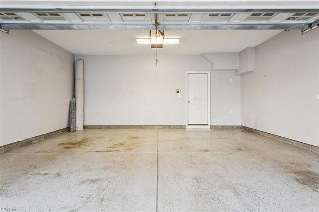 110 Peyton Randolph DR, Yorktown, VA 23692