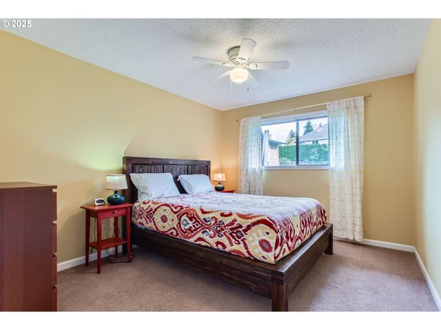 2900 Nw 111TH Ct, Portland, OR 97229