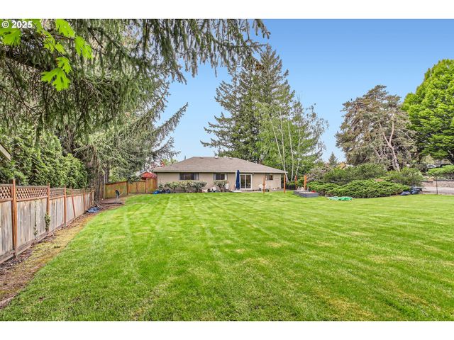 2900 Nw 111TH Ct, Portland, OR 97229
