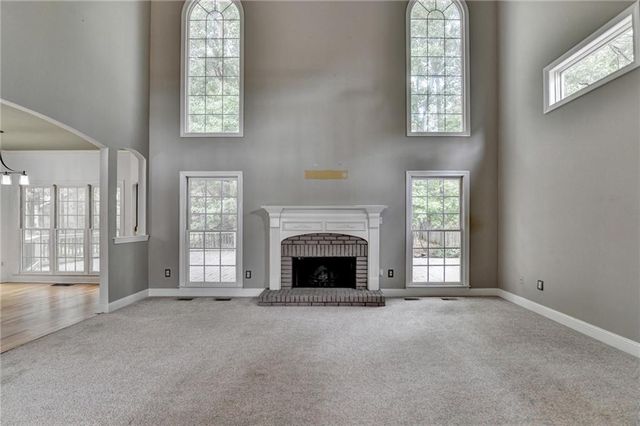 1015 ROWE OAK Circle, Lawrenceville, GA 30043