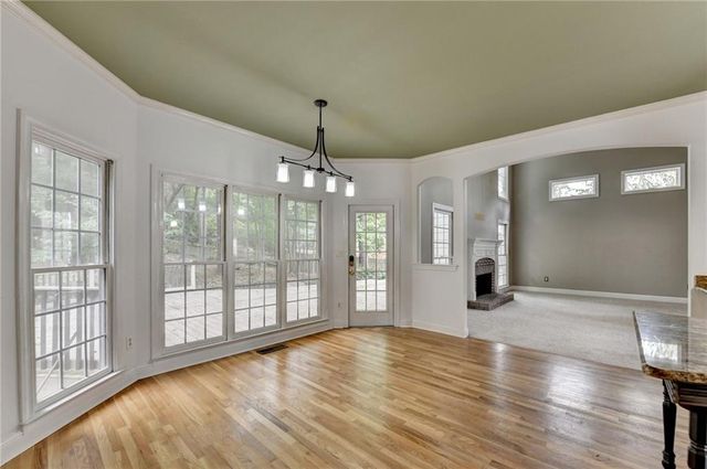 1015 ROWE OAK Circle, Lawrenceville, GA 30043