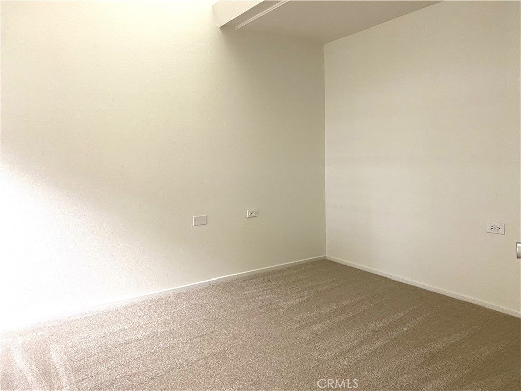 Image 14 of property listing at 1681 Monterey Rd., M2-15D, Seal Beach, CA 90740