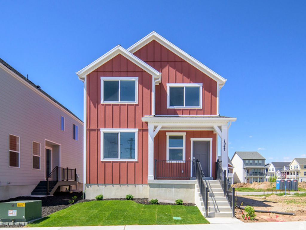 Image 1 of property listing at 1547 S 900 W #140, Clearfield, UT 84015