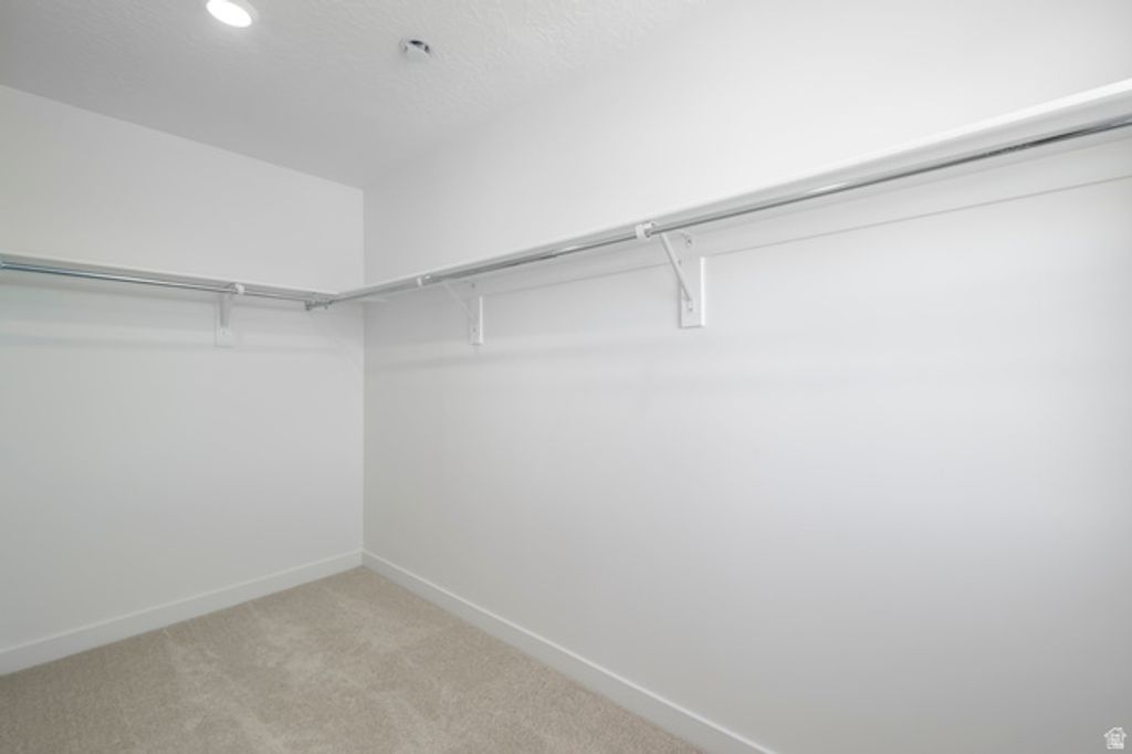Image 16 of property listing at 1547 S 900 W #140, Clearfield, UT 84015