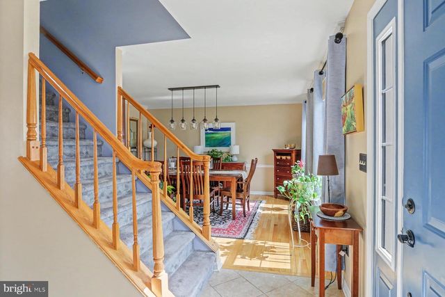 2204 CONTINENTAL DR, Harrisburg, PA 17110