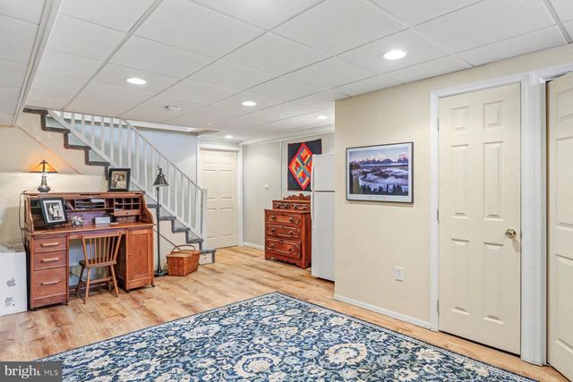 2204 CONTINENTAL DR, Harrisburg, PA 17110