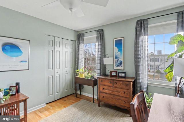 2204 CONTINENTAL DR, Harrisburg, PA 17110