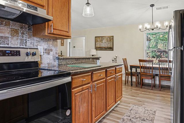 451 Longleaf Drive, Summerville, SC 29483