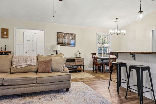 451 Longleaf Drive, Summerville, SC 29483