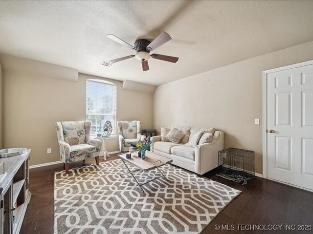 406 W Union Place, Broken Arrow, OK 74011