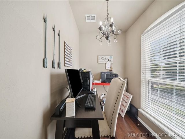 406 W Union Place, Broken Arrow, OK 74011
